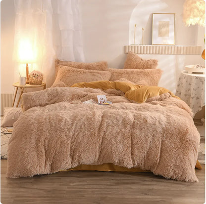 Deluxe Velvet Comfort Bedding Set - Queen & King
